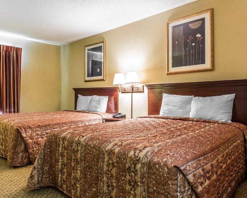 Rodeway Inn Портедж Экстерьер фото