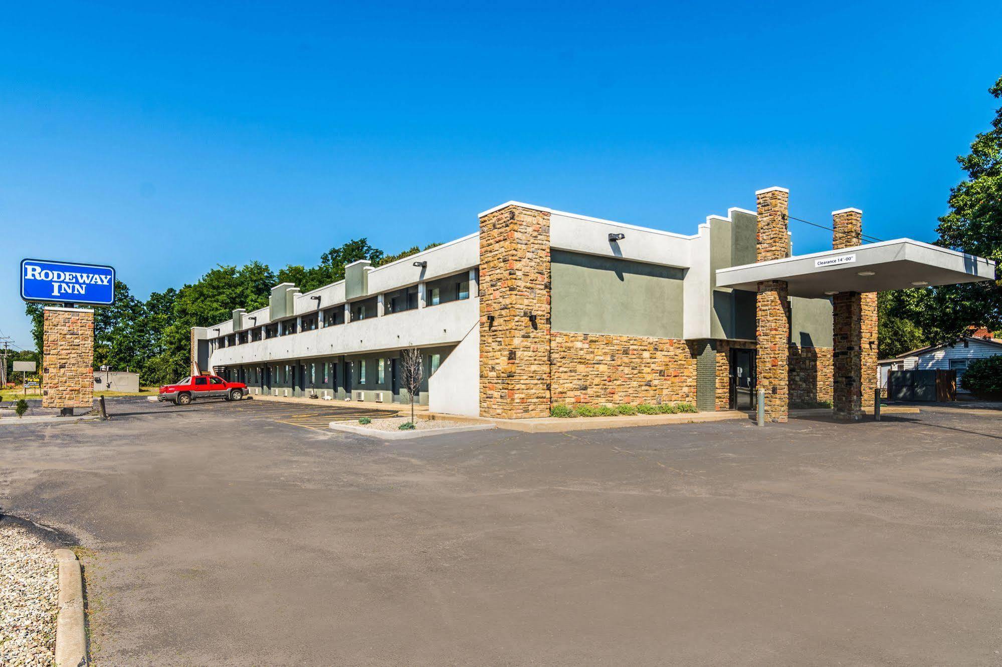 Rodeway Inn Портедж Экстерьер фото