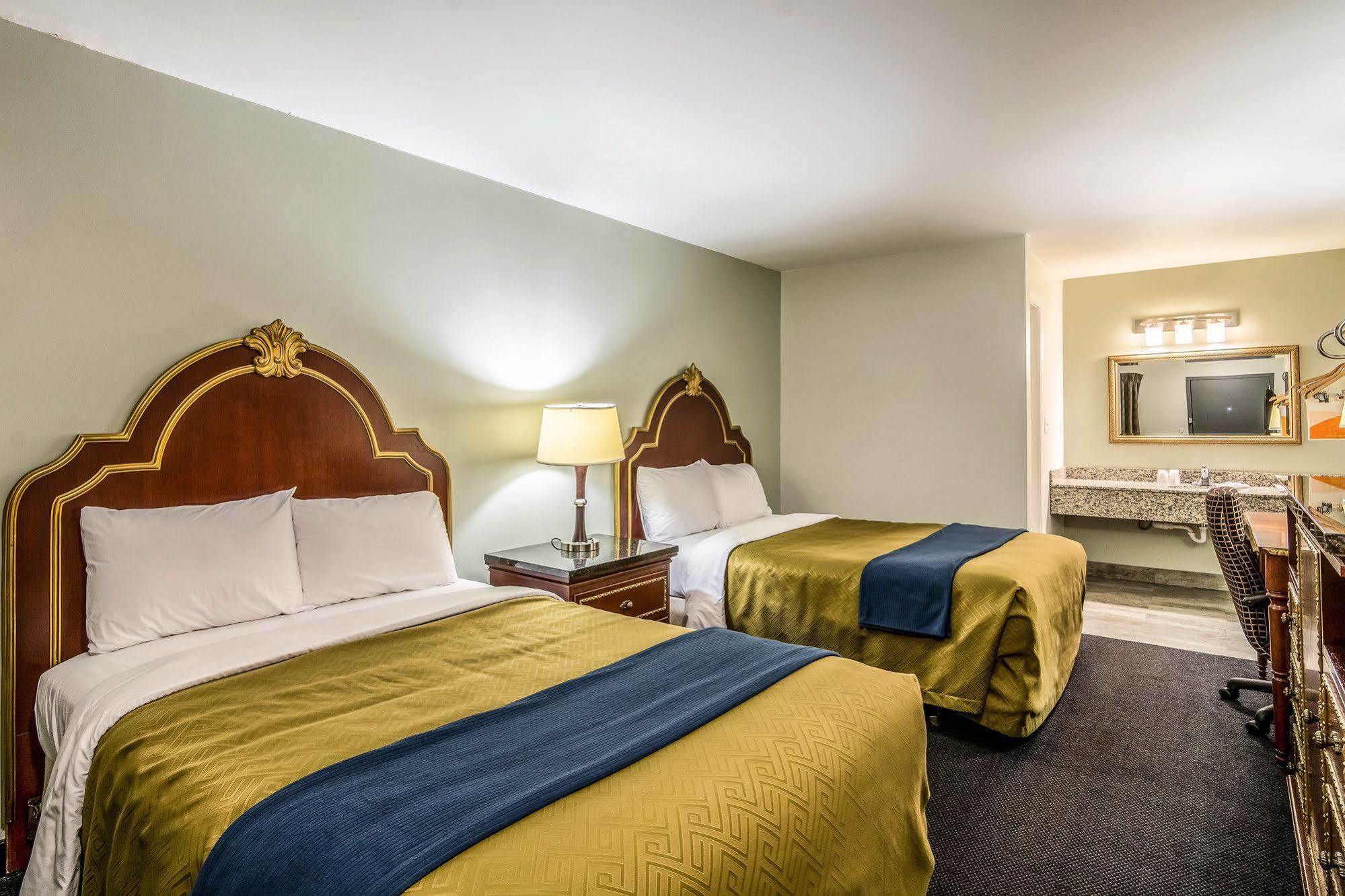Rodeway Inn Портедж Экстерьер фото